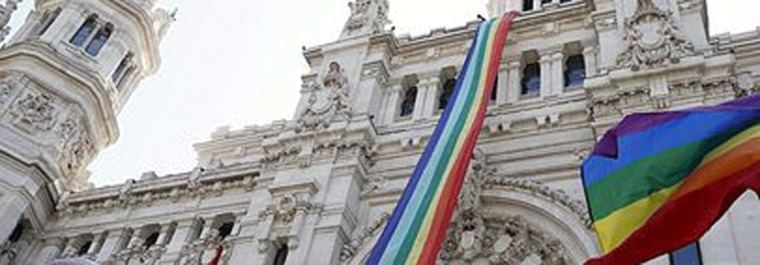 Primer enfrentamiento en Cibeles por la bandera LGTBI+: No ondeará en la fachada durante el Orgullo