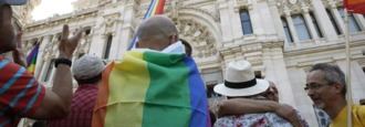 El Ayuntamiento acatará la resolución del TS sobre la bandera LGTBI pero el delegado rompe relaciones con Maroto