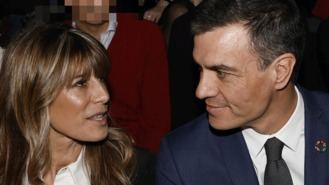 Sánchez insiste: 'Por supuesto' que su esposa actuó bien y en la denuncia contra ella 'no hay caso, sino fango'