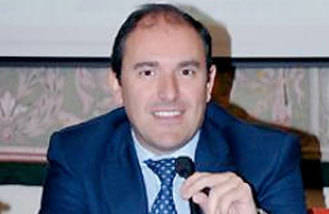 Javier Bello es designado candidato del PP a la alcaldía 