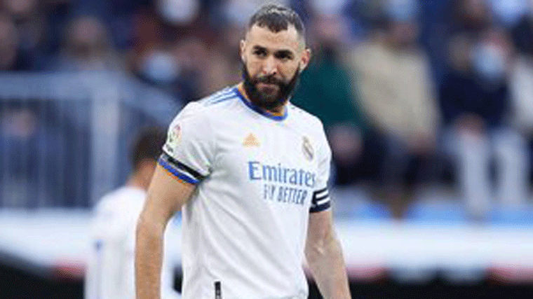 Roban en casa de Benzema mientras jugaba contra el Elche