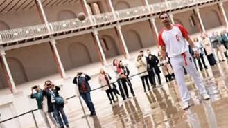 El Beti Jai programa visitas guiadas y exhibiciones de juegos vascos de pelota con más de 20.000 plazas gratuitas