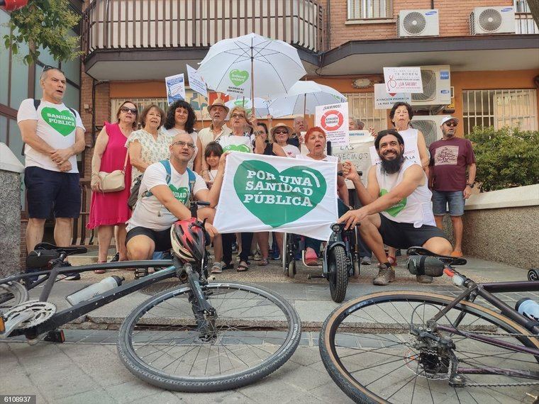 1,500 km en bici hasta Ginebra para llevar a la ONU la falta de médicos del CS de Abrantes