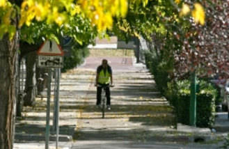 Convenio para reparar las bicicletas en el Punto Limpio local