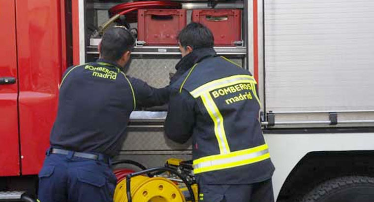 Un hombre de 60 años muere en un incendio en Clara del Rey