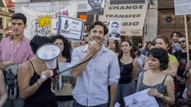 Botto, Paredes y Viyuela piden el cierre definitivo de los CIE