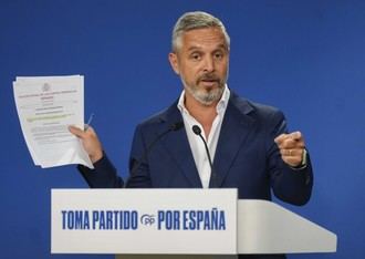 Bravo critica la inacción del Gobierno ante la crisis en Ceuta mientras Sánchez está de vacaciones