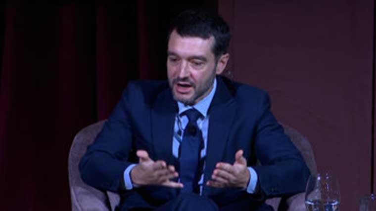 Bustinduy asegura que Ayuso se inspira en Trump al decir que ETA prepara un 'asalto' a Euskadi y Navarra