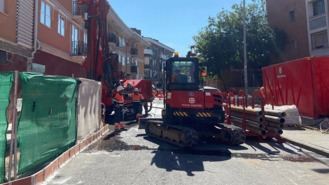 La Comunidd comunica el derribo de la calle Presas del nº 17 al 27, afectados por la L7B