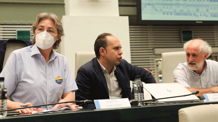 Calvo pide 'pruencia' a Higueras tras retarla su escolta, es una 'decisión técnica'