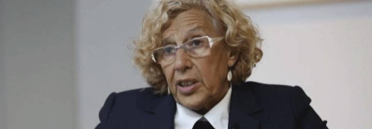 Carmena dividirá el área que ostentaba Mayer en 'dos concejalías'