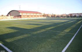 Acceso libre a los campos de fútbol de cinco polideportivos durante la Navidad