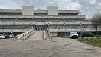 El Pleno rechaza el modelo de La Cantueña y alerta del riesgo de 