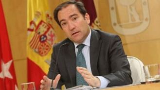 Segundo descarrilamiento de un tren en Atocha en 9 días: Madrid acusa a Sánchez y Puente de 