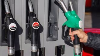Los carburantes suman su tercera semana al alza y escala nuevos máximos