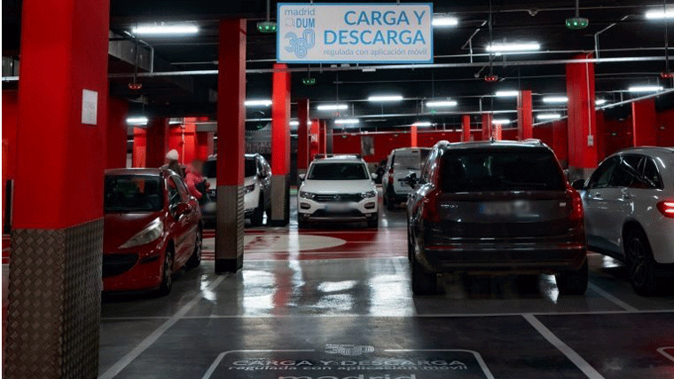 Cibeles habilita plazas gratuitas para mercancías en 5 parking públicos de Centro