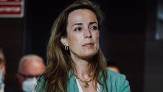 Navarro (PP) desea lo mejor a Lastra, pero se pregunta si un embarazo justifica una dimisión