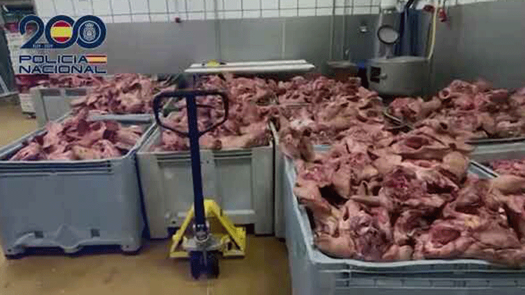 Detenido un empresario por adulterar carne putrefacta con sulfitos para venderla