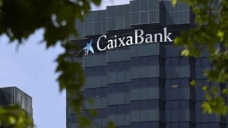 CaixaBank gana 5.226 M en 2021 tras los impactos de la fusión con Bankia