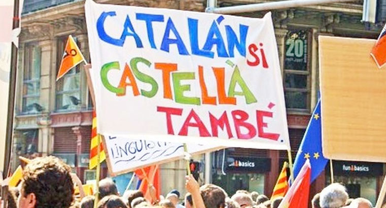 Escuelas catalanas, obligadas a dar el 25% de sus clases en castellano