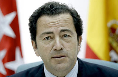 Transportes invertirá 1,7 millones en 2015 para el aeródromo de El Alamo