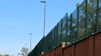 Buscan al autor de la agresión sexual a una joven junto al centro de inmigrantes de Alcalá