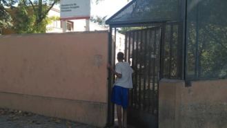 Dos encapuchados asaltan a dos menores migrantes del centro de Hortaleza y a otro mayor de edad