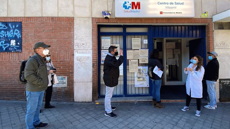 Un problema con okupas traslada la atención del Centro de Salud Vilaamil a Doctor Gastroviejo