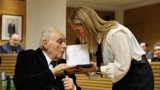 El doctor César Navarro, nombrado Hijo Predilecto de la ciudad por su 