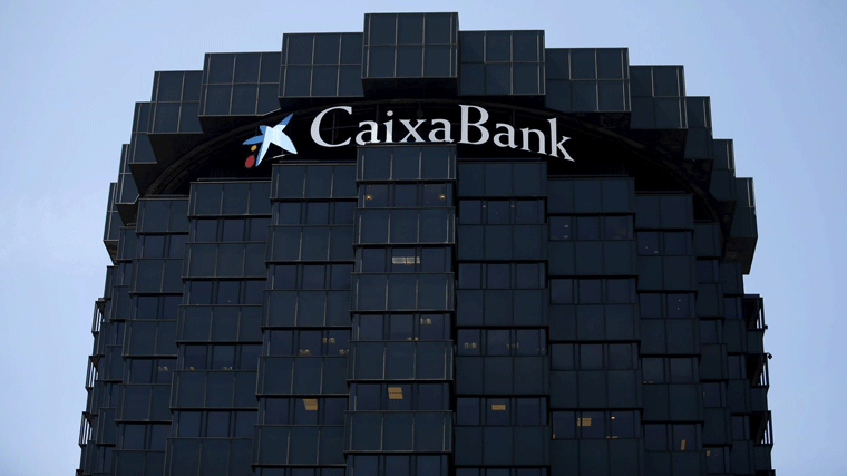 CaixaBank supera el 50% de ejecución del programa de recompra de acciones