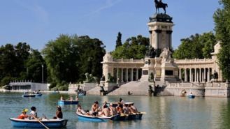 El Ayuntamiento puede decidir ya el cierre del Retiro ante una alerta de la Aemet de solo una hora de antelación