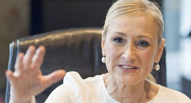 Cifuentes: Debe "haber cambios en el PP" tras el "correctivo ciudadano"
