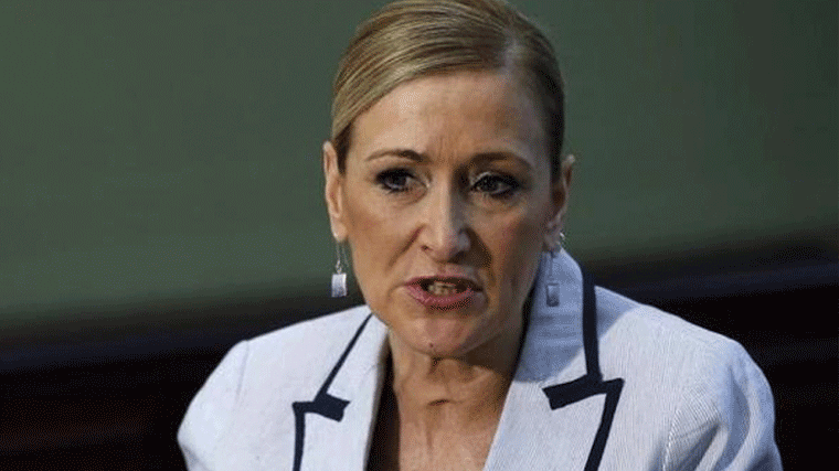 Cifuentes llama a la 'prudencia y la cautela' tras los intentos de secuestros en los colegios