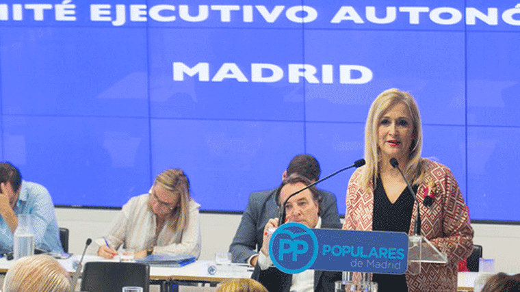 El objetivo de Cifuentes: Ganar '50 alcaldías' para el PP en 2019 frente a 'tanta infamia'