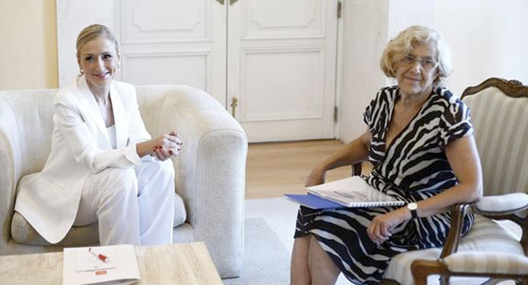 Encuentro Cifuentes-Carmena: La alcaldesa no prevé una tasa turística y tampoco para cajeros