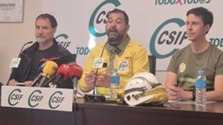 CSIF denuncia el despido de '4.000 bomberos forestarles' y pide un Pacto de Estado