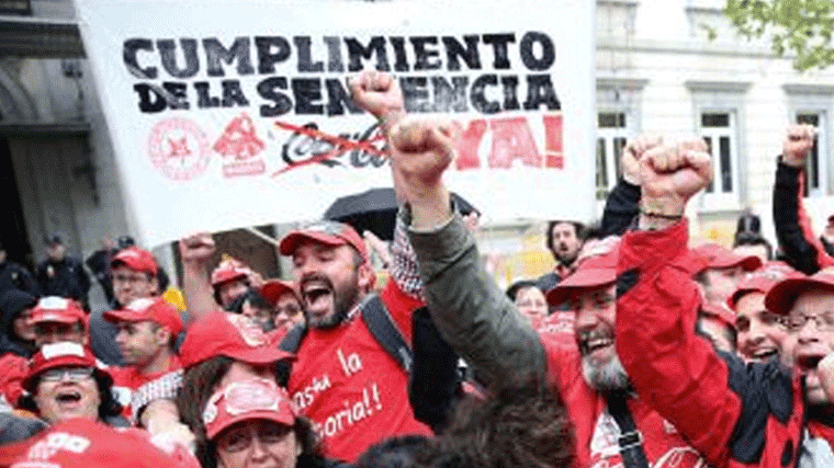 El Supremo avala la readmisión de los trabajadores de Coca-Cola