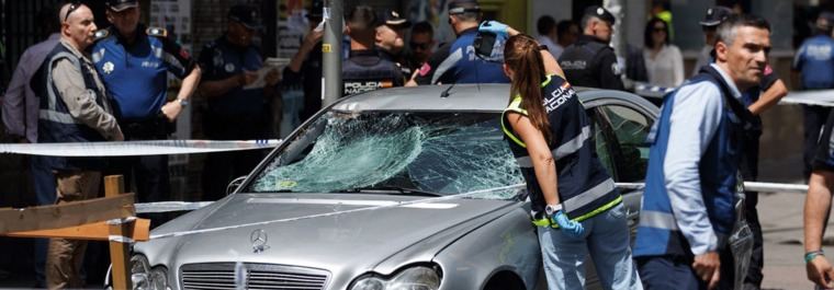 Dos muertos y cinco heridos al ser arrollados por un vehículo que huía de la Policía en el Pº de Extremadura