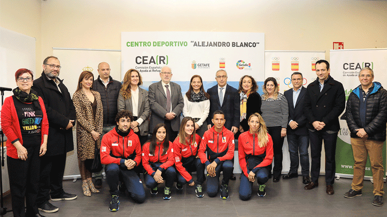 El COE pone en marcha un centro deportivo par la 'integración' de refugiados