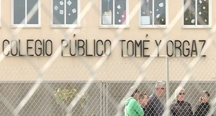 Denuncian vejaciones a niños de un colegio público al Defensor del Menor 