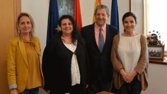 Partida suscribe acuerdos de colaboración con comerciantes y artesanos