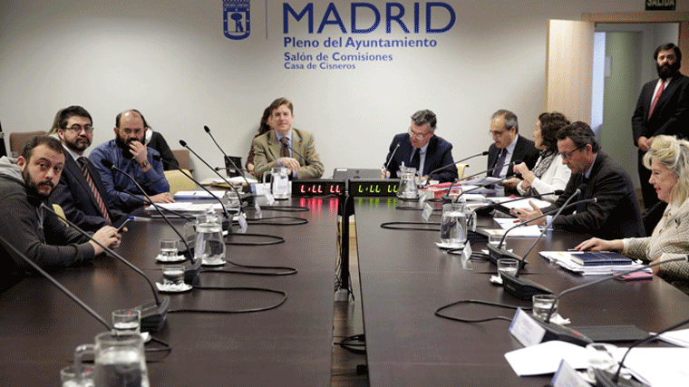 Ahora Madrid y PSOE dan luz verde al presupuesto de 2018 en la comisión de Hacienda