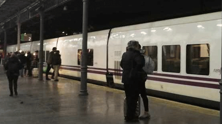 CC.OO convoca huelga en Renfe en la operación salida y retorno de Navidad