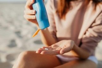 Colaboración para prevenir el cáncer de piel en Canarias