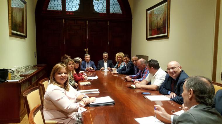 Piden soluciones para los municipios más endeudados de la Comunidad