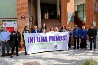Condena a la violencia de género en una concentración silenciosa en Coslada