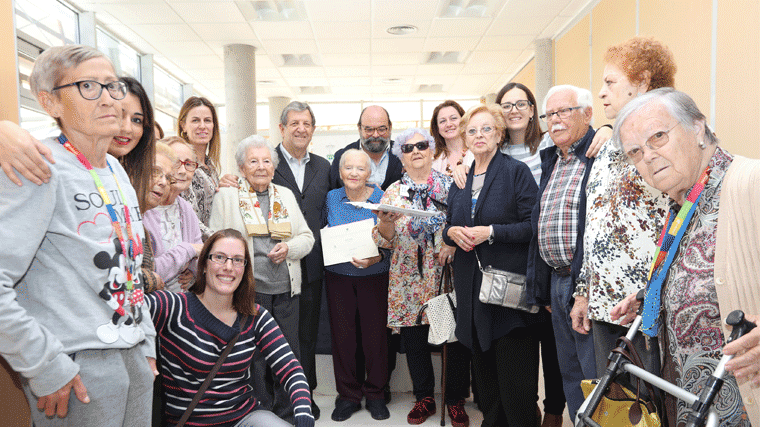 Mayores de Amavir y Café del Viento, primer premio del Concurso de Torrijas