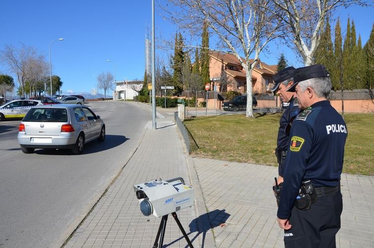 Desciende el número de conductores infractores por exceso de velocidad