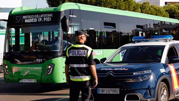 Suben a 2.796 las personas identificadas y a 1.843 los coches parados