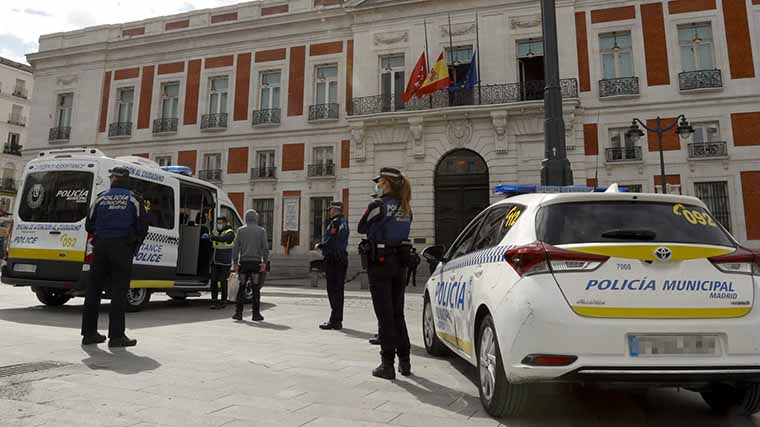 Las restricciones estarán vigentes 14 días y los controles serán informativos hasta ratificación